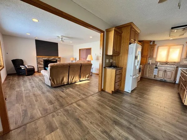 $399,000 | 32896 South Shr Drive, Ottertail, MN 56571