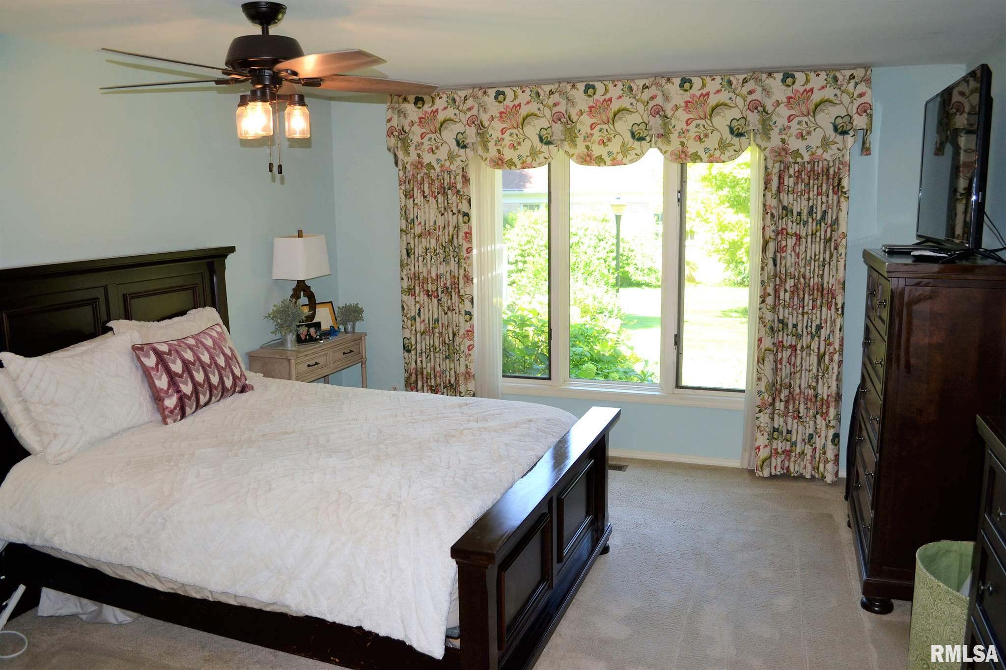 11 Turnberry Place Springfield, IL 62704 - Photo 15 of 31