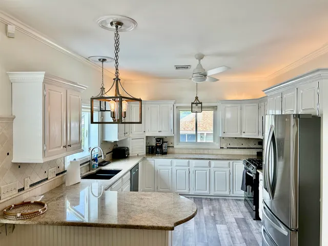 $4,500 | 871 Ocean Boulevard, Hampton, NH 03842