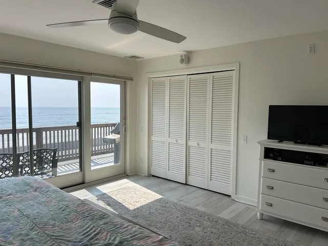 $4,500 | 871 Ocean Boulevard, Hampton, NH 03842