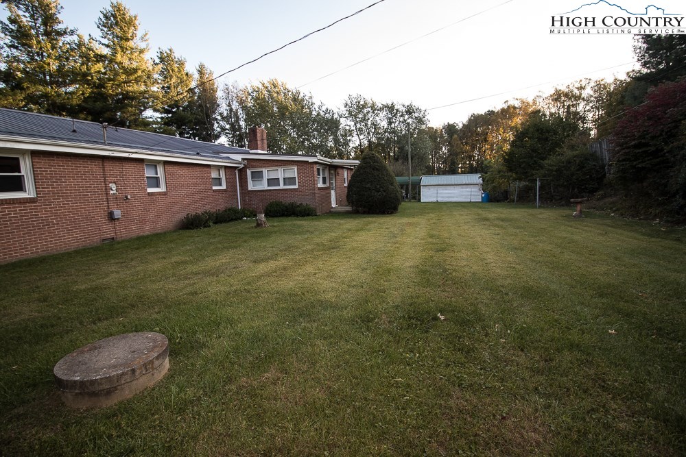 147 Clyde Townsend Road Boone, NC 28607 - Photo 3 of 27 Gallery Image 3