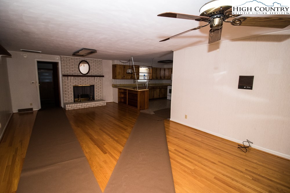 147 Clyde Townsend Road Boone, NC 28607 - Photo 4 of 27 Gallery Image 4