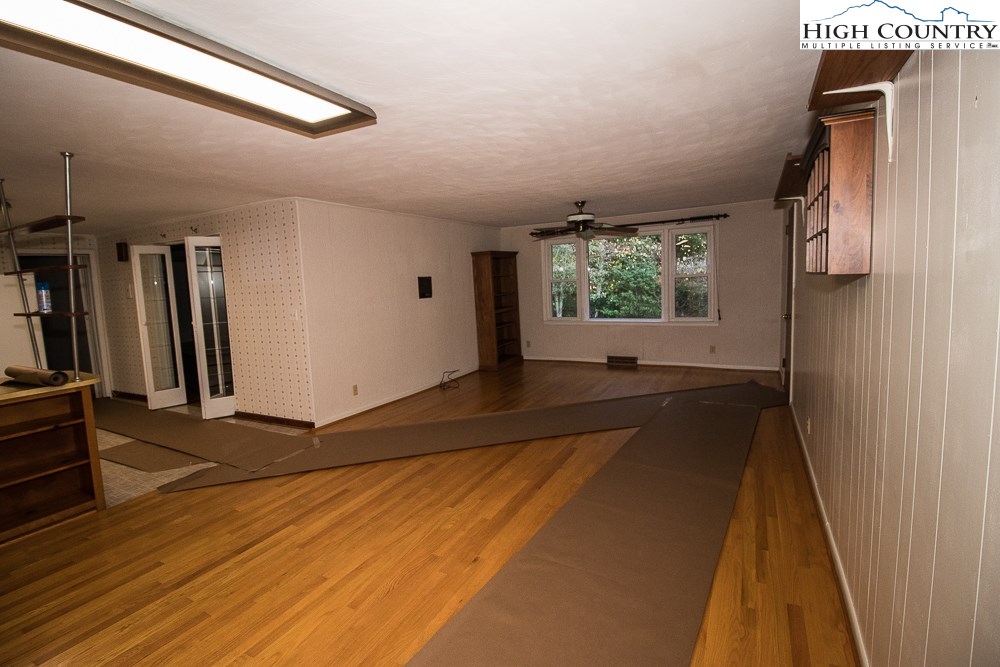 147 Clyde Townsend Road Boone, NC 28607 - Photo 6 of 27 Gallery Image 6