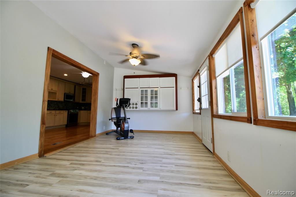 8372 Parshallville Road Fenton, MI 48430 - Photo 30 of 44