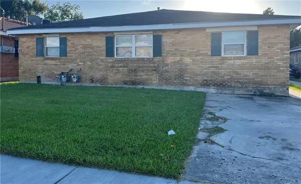 $1,550 | 4734 Shalimar Drive, New Orleans, LA 70126