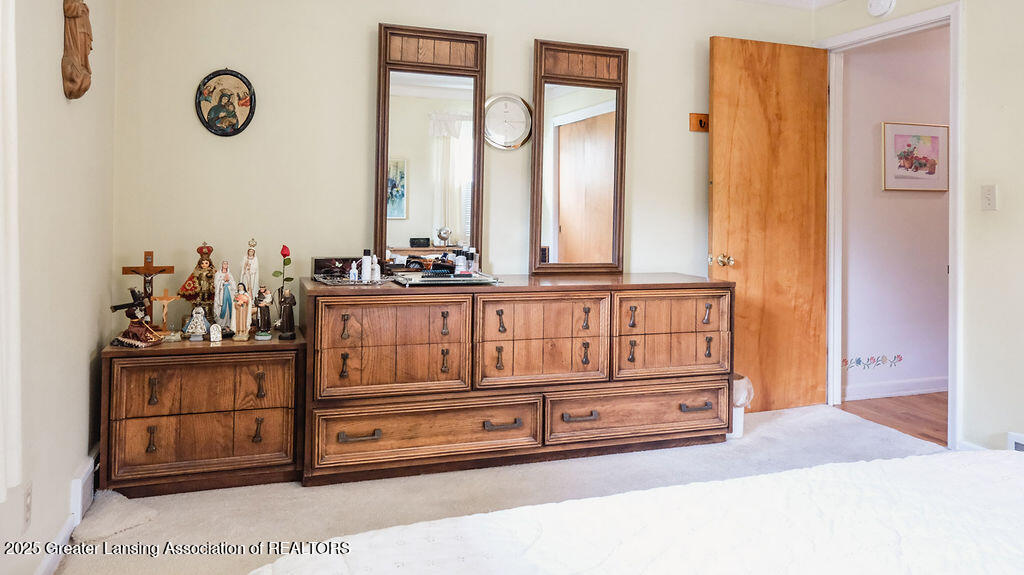 1717 Wellington Road Lansing, MI 48910 - Photo 24 of 57 LenonJamesPhoto24