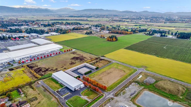 an aerial view of tennis court