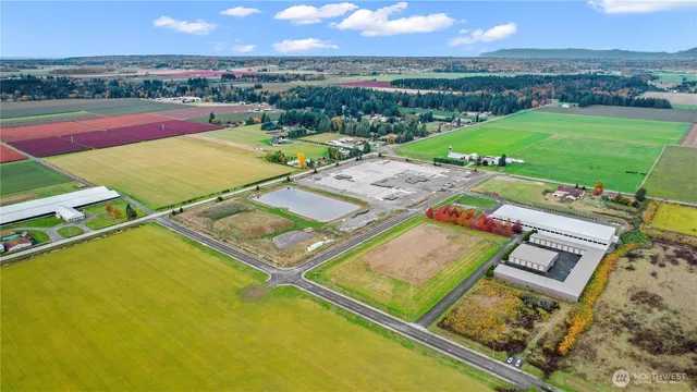 $1,950,000 | 602 Redwood Road, Lynden, WA 98264
