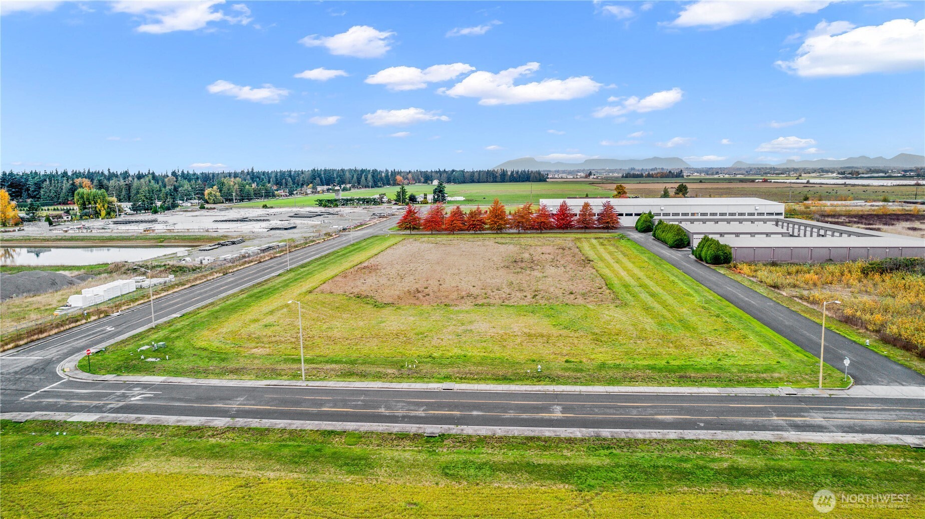 602 Redwood Road Lynden, WA 98264 - Photo 4 of 22 a view of an swimming pool with outdoor seating
