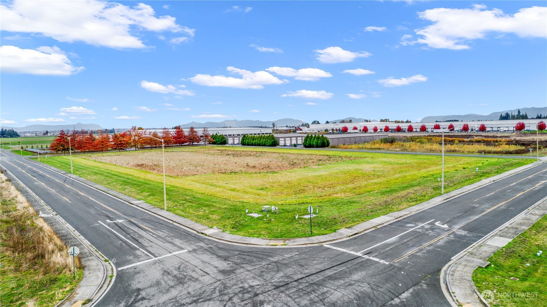 602 Redwood Road Lynden, WA 98264 - Photo 5 of 22 a view of an outdoor space and yard