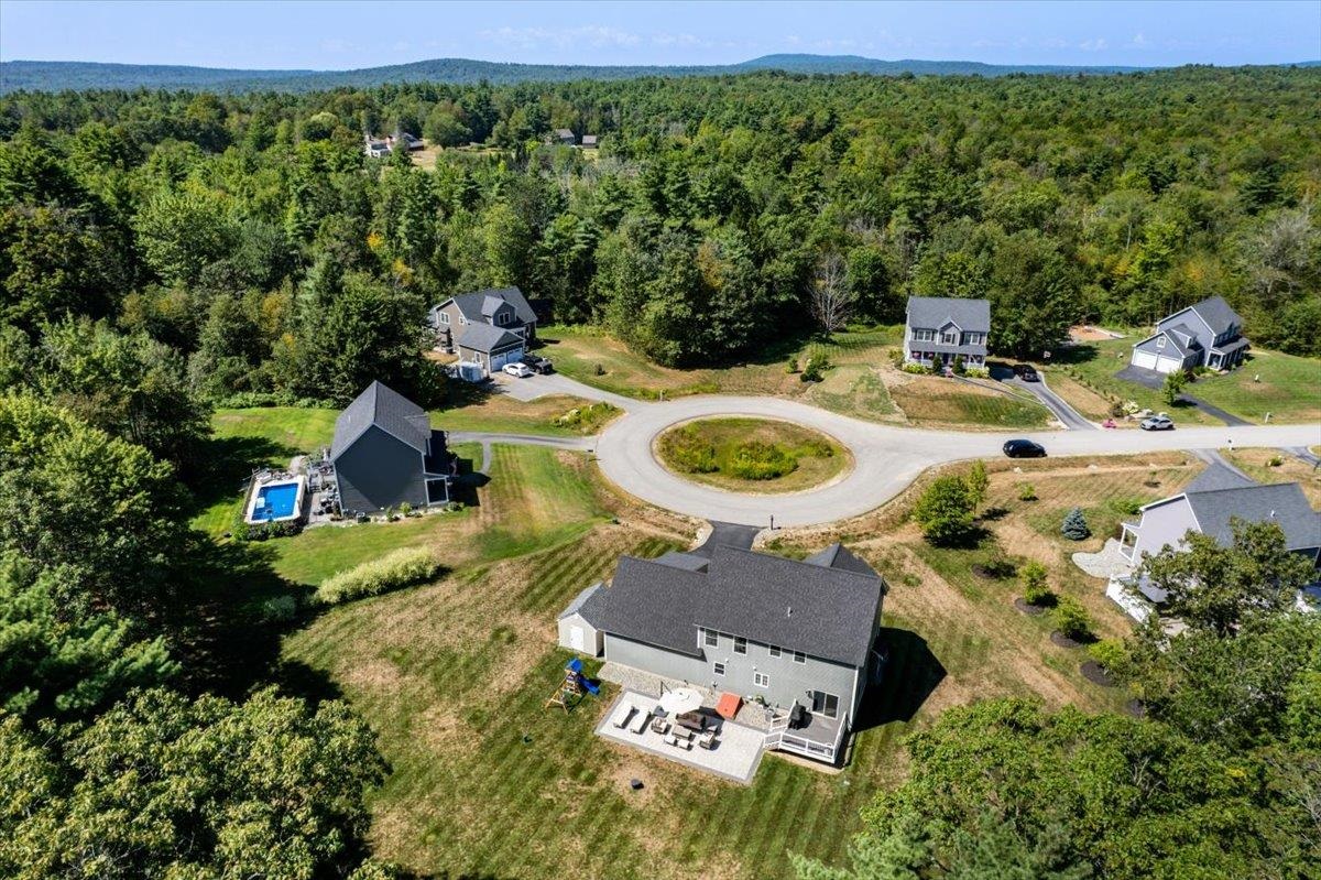 136 Hartford Brook Road Deerfield, NH 03037 - Photo 32 of 36