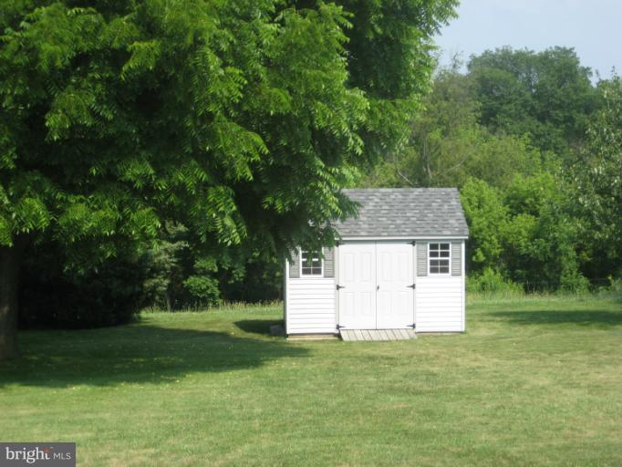 1213 Random Ridge Road Westminster, MD 21157 - Photo 14 of 30 View