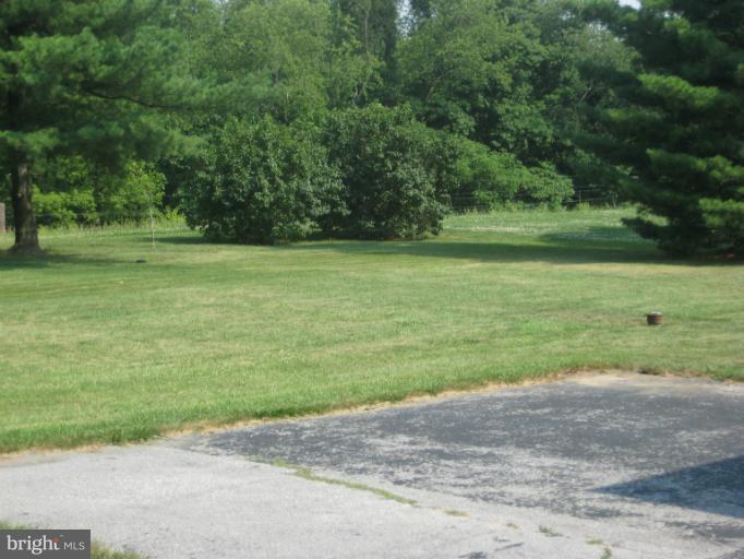 1213 Random Ridge Road Westminster, MD 21157 - Photo 3 of 30 View