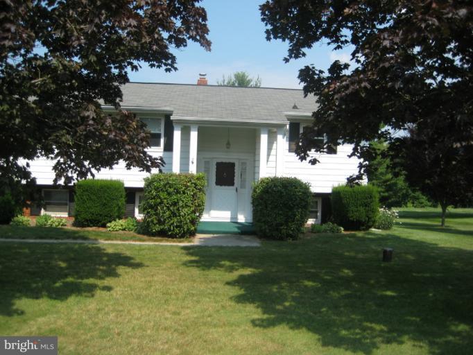 1213 Random Ridge Road Westminster, MD 21157 - Photo 22 of 30 Exterior (Front)