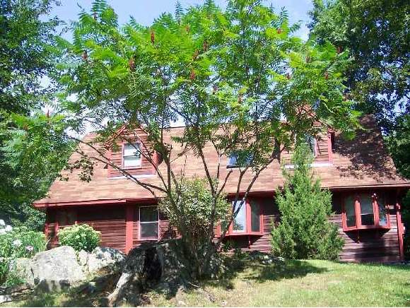 31 Keliher Road Barrington, NH 03825 - Photo 1 of 2