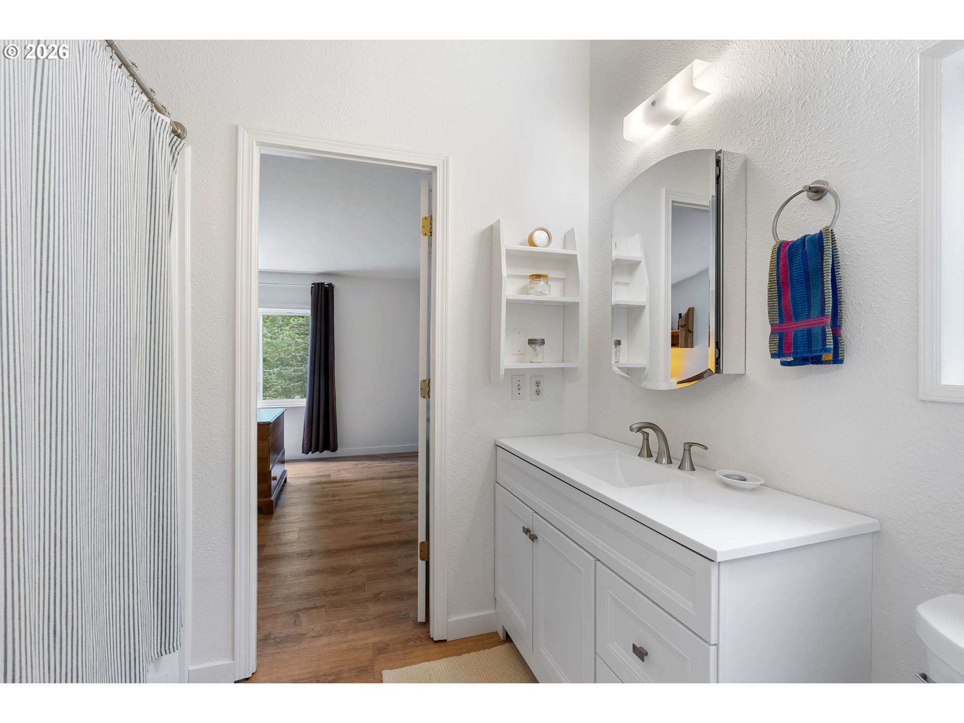 451 Cannavinna Road Carson, WA 98610 - Photo 18 of 33 a bathroom with a sink vanity and mirror