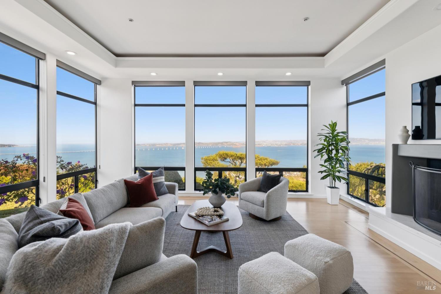 207 Taylor Road Tiburon, CA 94920 - Photo 18 of 67 Gallery Image 18