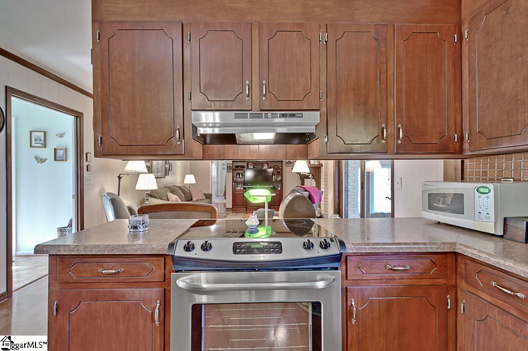 7 Tussock Road Greenville, SC 29615 - Photo 11 of 28 Gallery Image 11
