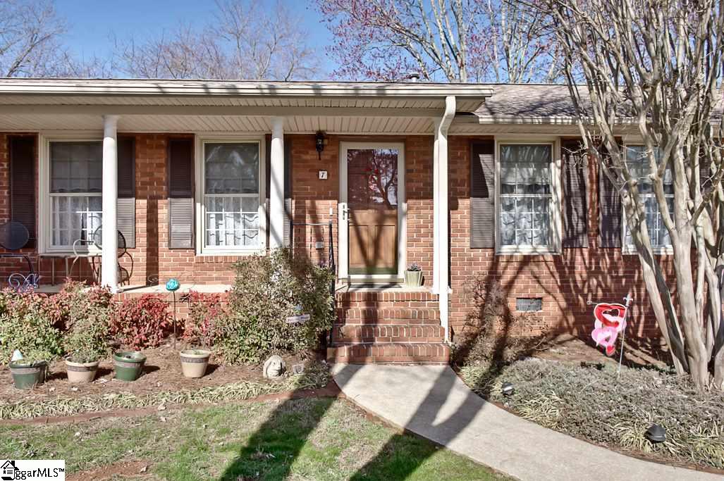 7 Tussock Road Greenville, SC 29615 - Photo 3 of 28 Gallery Image 3