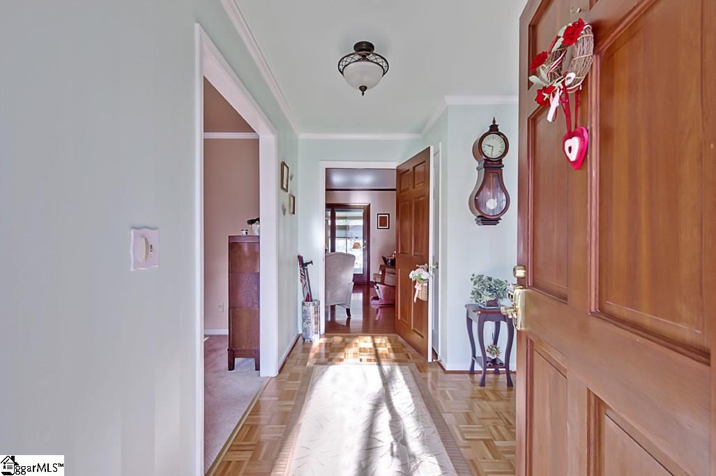 7 Tussock Road Greenville, SC 29615 - Photo 4 of 28 Gallery Image 4