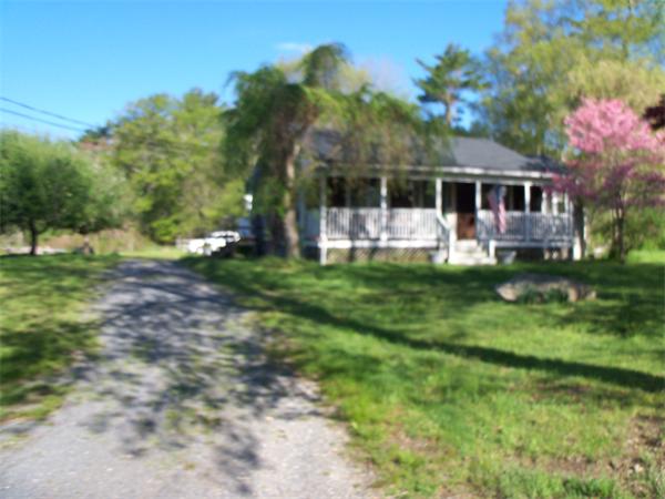 317 Middle Road Acushnet, MA 02743 - Photo 6 of 6 Gallery Image 6
