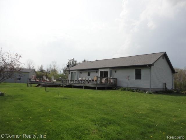 5729 Burtch Road Jeddo, MI 48032 - Photo 9 of 34 side of back.jpg