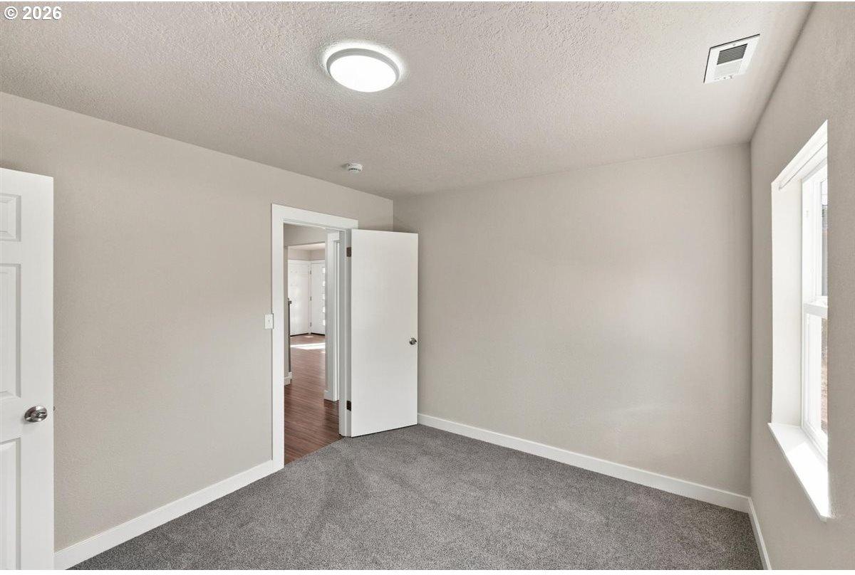 4151 Gardner Road Southeast Salem, OR 97302 - Photo 15 of 39 Gallery Image 15