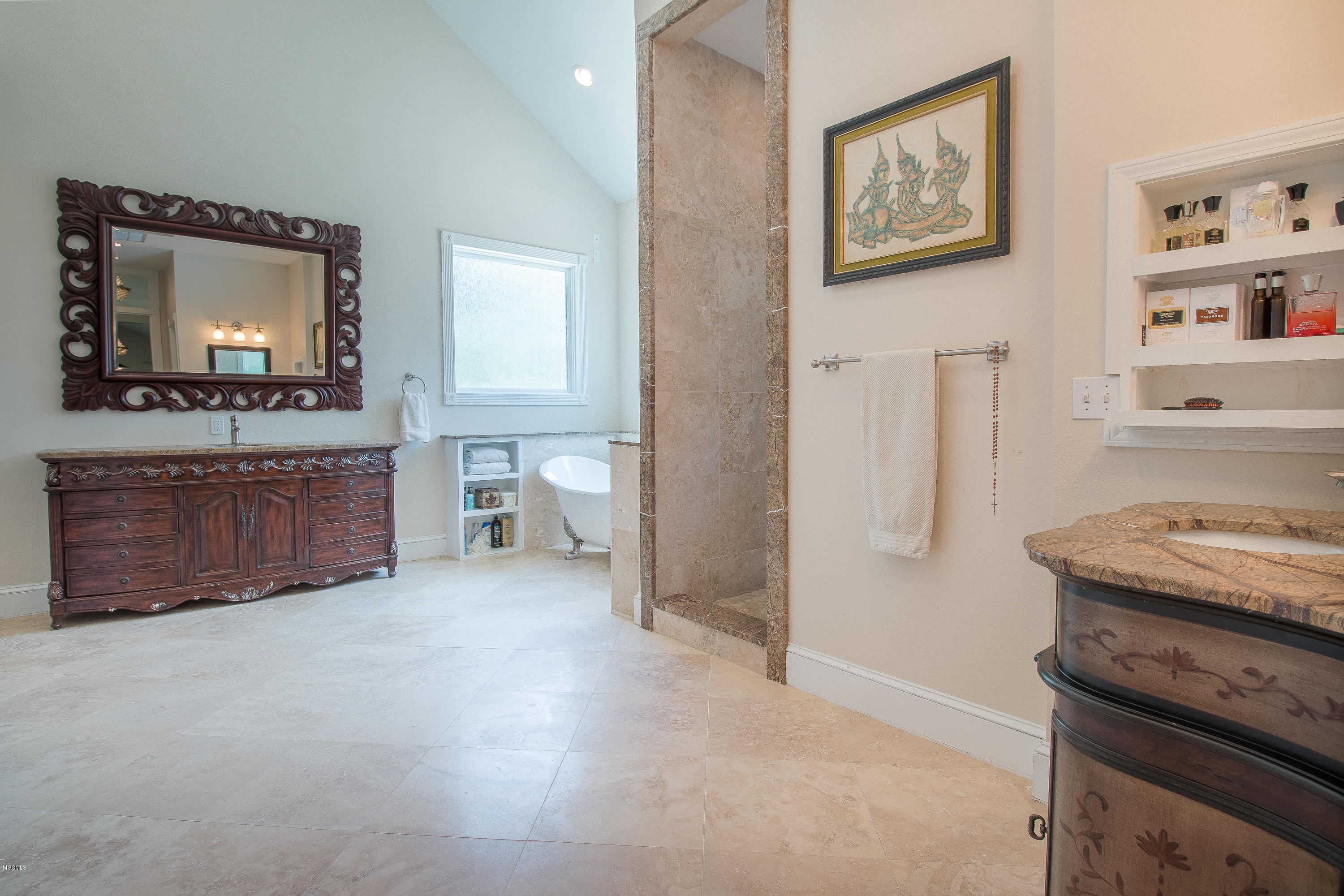 12196 Shorecrest Road Biloxi, MS 39532 - Photo 24 of 56 Master bath