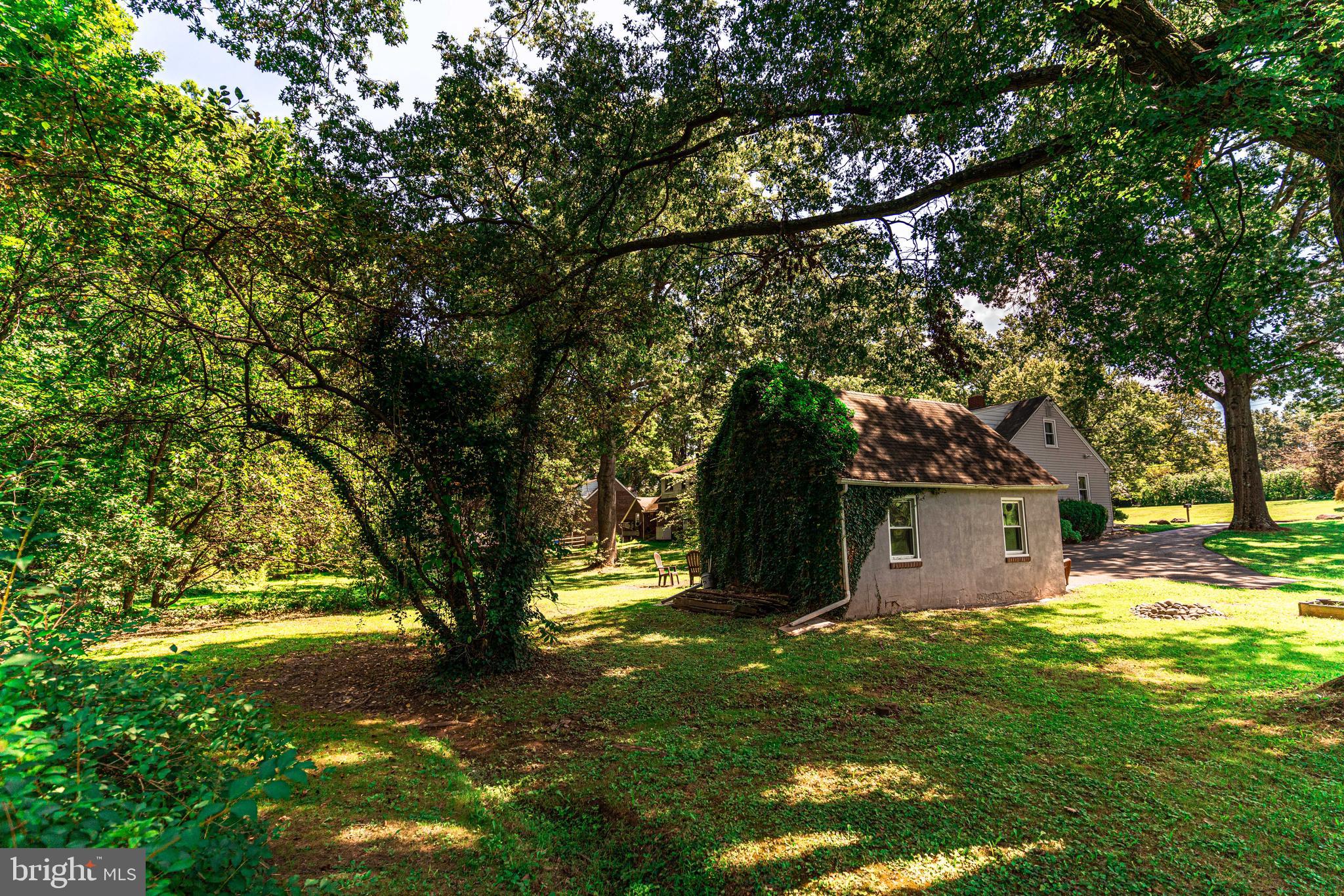 545 Park Road Spring City, PA 19475 - Photo 11 of 50 Yard View