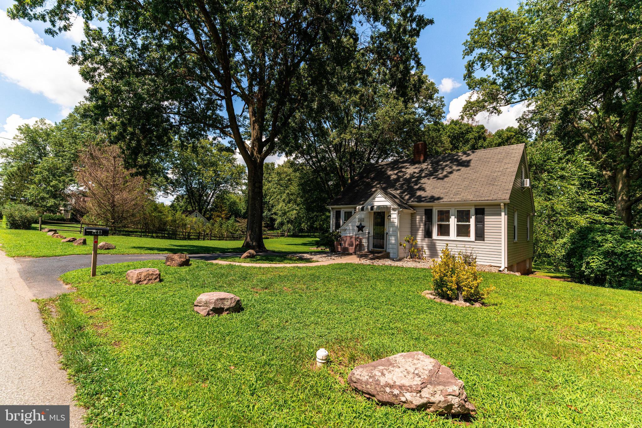 545 Park Road Spring City, PA 19475 - Photo 4 of 50 3BDR 1 BA