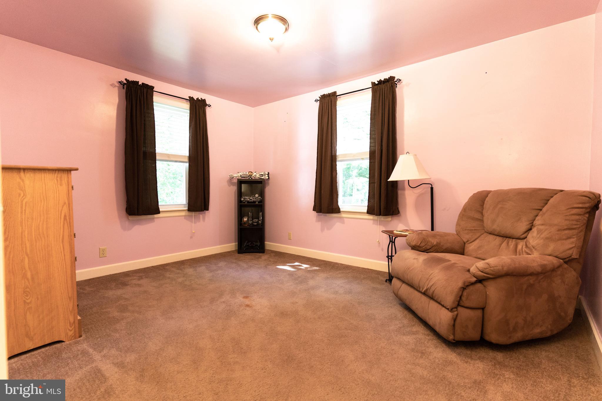 545 Park Road Spring City, PA 19475 - Photo 37 of 50 1st Floor Bedroom