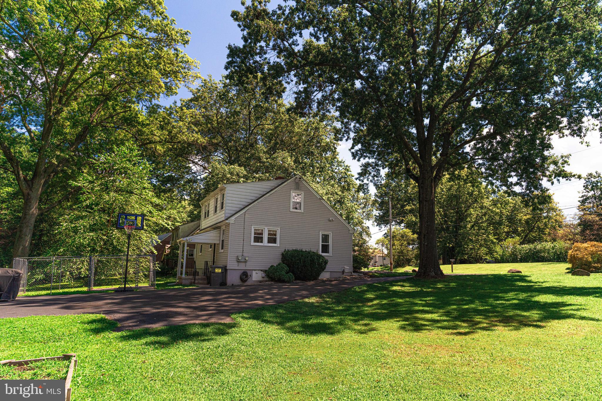 545 Park Road Spring City, PA 19475 - Photo 10 of 50 A wonderful escape after a long day