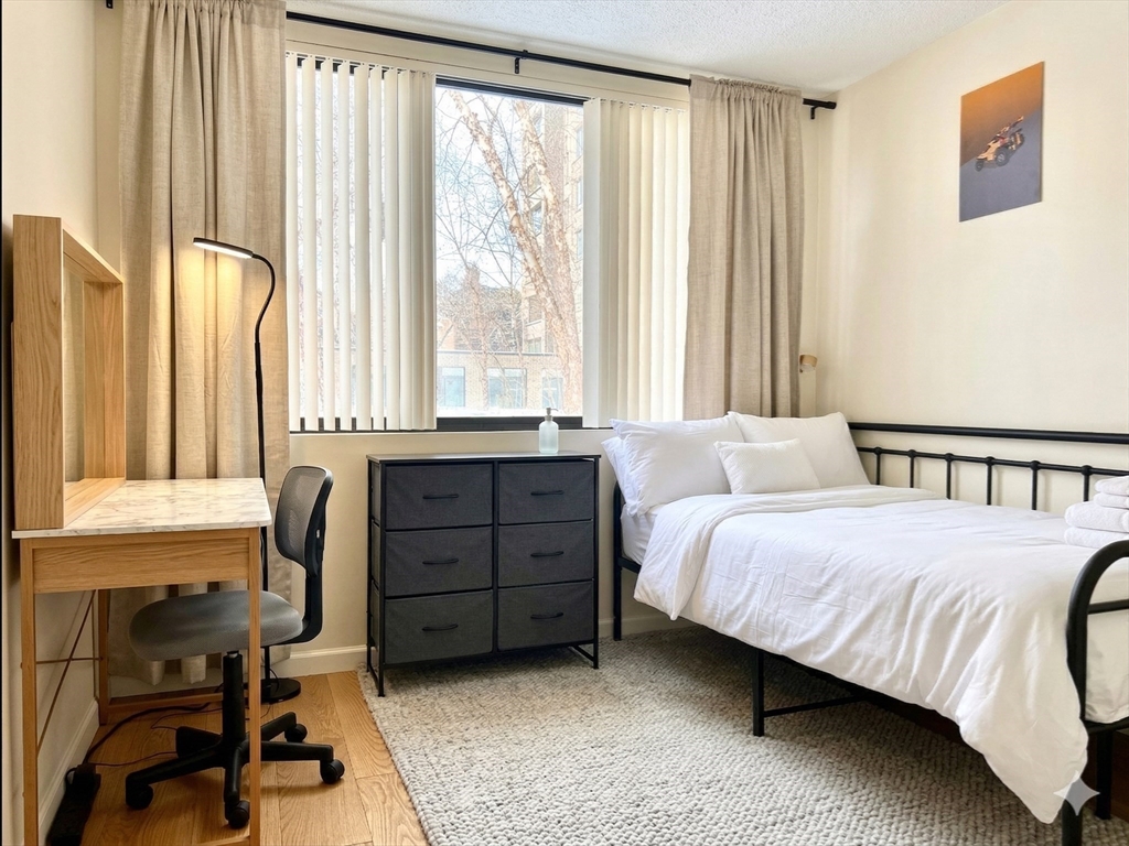 1731 Beacon Street, Unit 4 Brookline, MA 02445 - Photo 6 of 25