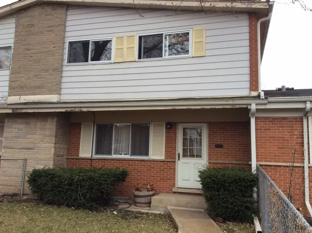$2,500 | 531 Glenshire Road, Glenview, IL 60025