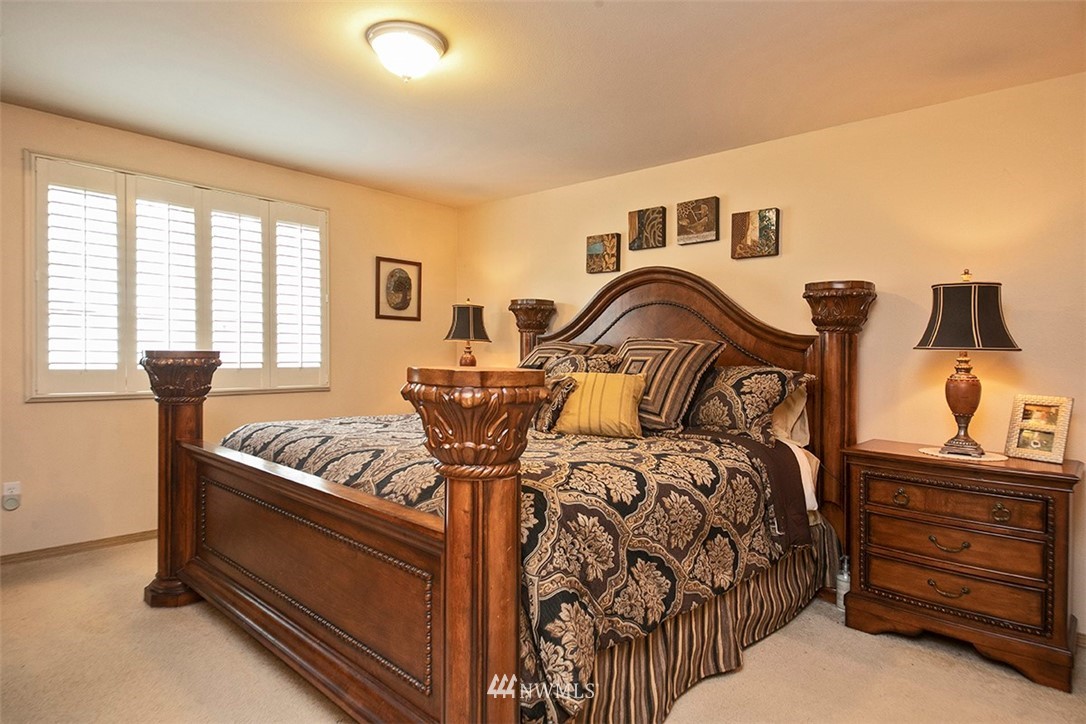 402 Sycamore Road Coupeville, WA 98239 - Photo 12 of 39 Gallery Image 12
