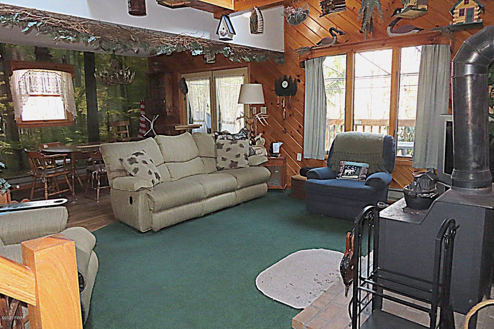 14 Pine Beach Road Hawley, PA 18438 - Photo 12 of 37