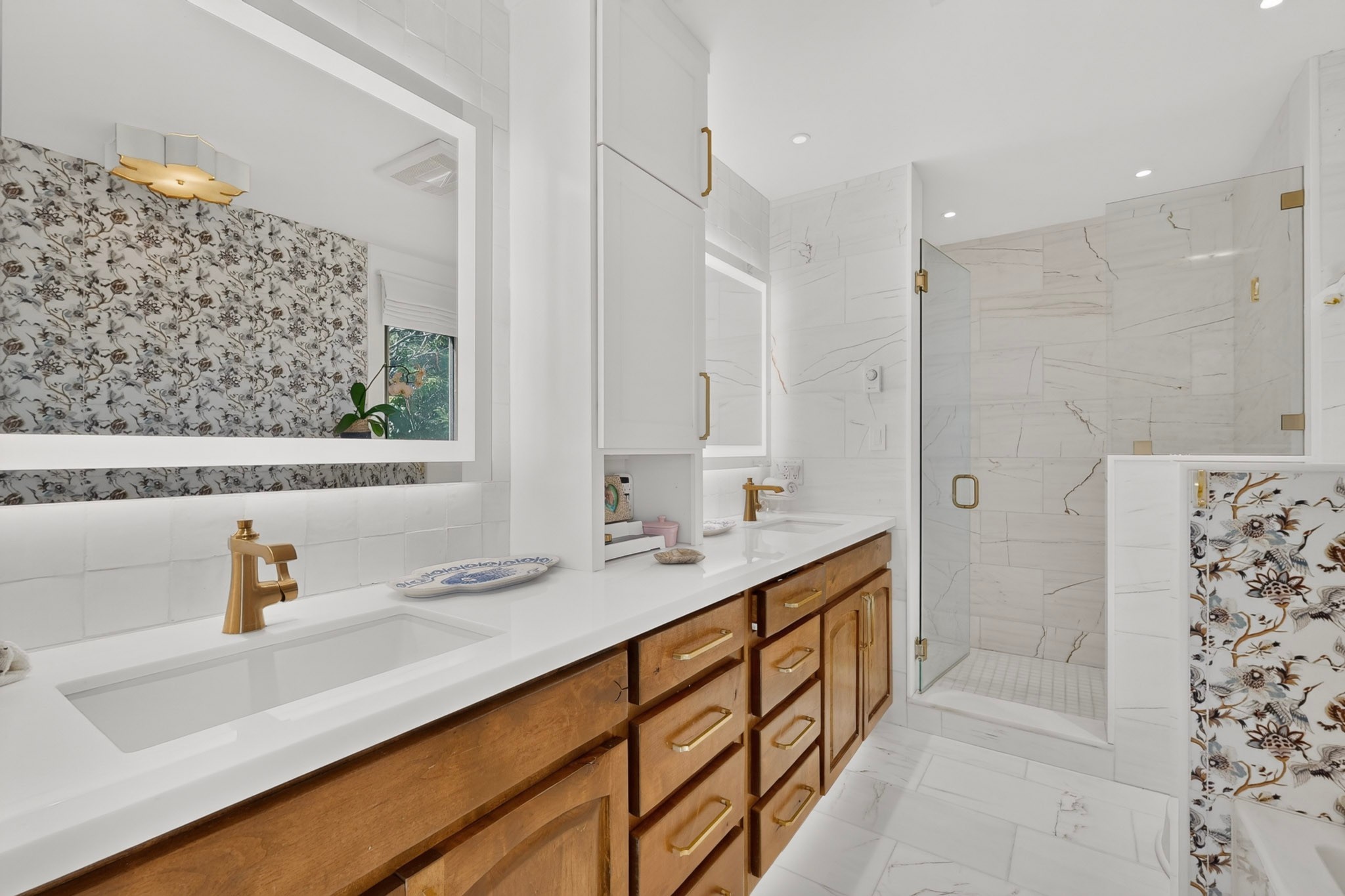 20 Moya Loop Santa Fe, NM 87508 - Photo 14 of 27 Primary Bathroom