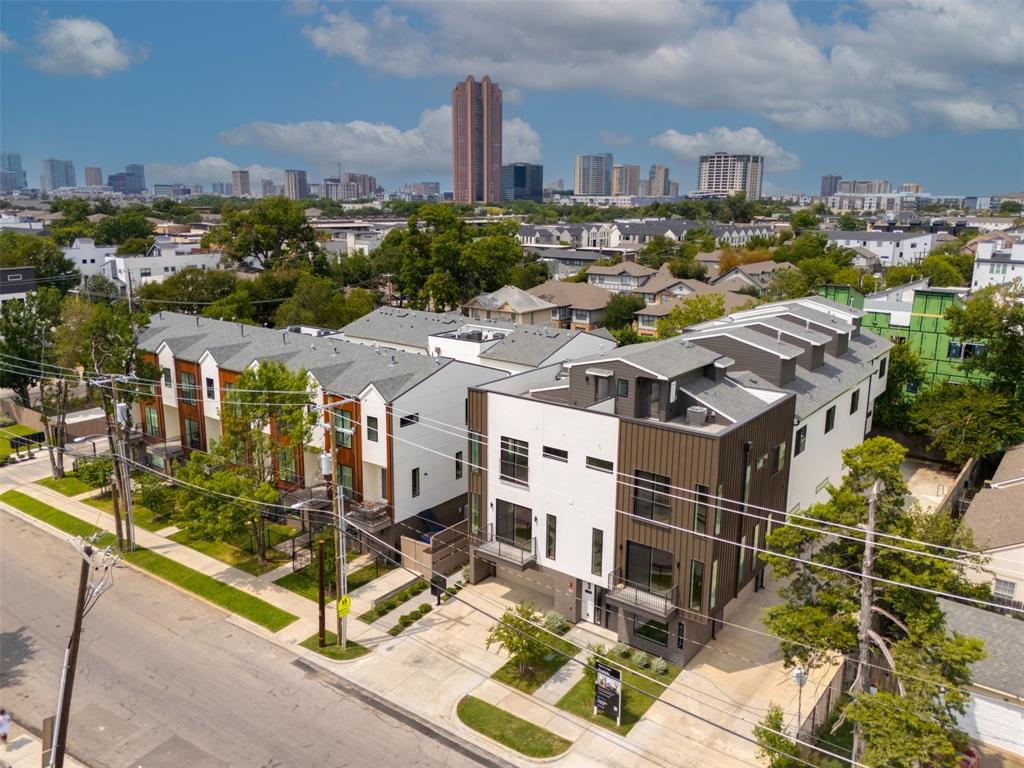 4517 Munger Avenue, Unit 101 Dallas, TX 75204 - Photo 8 of 39 a picture of city view