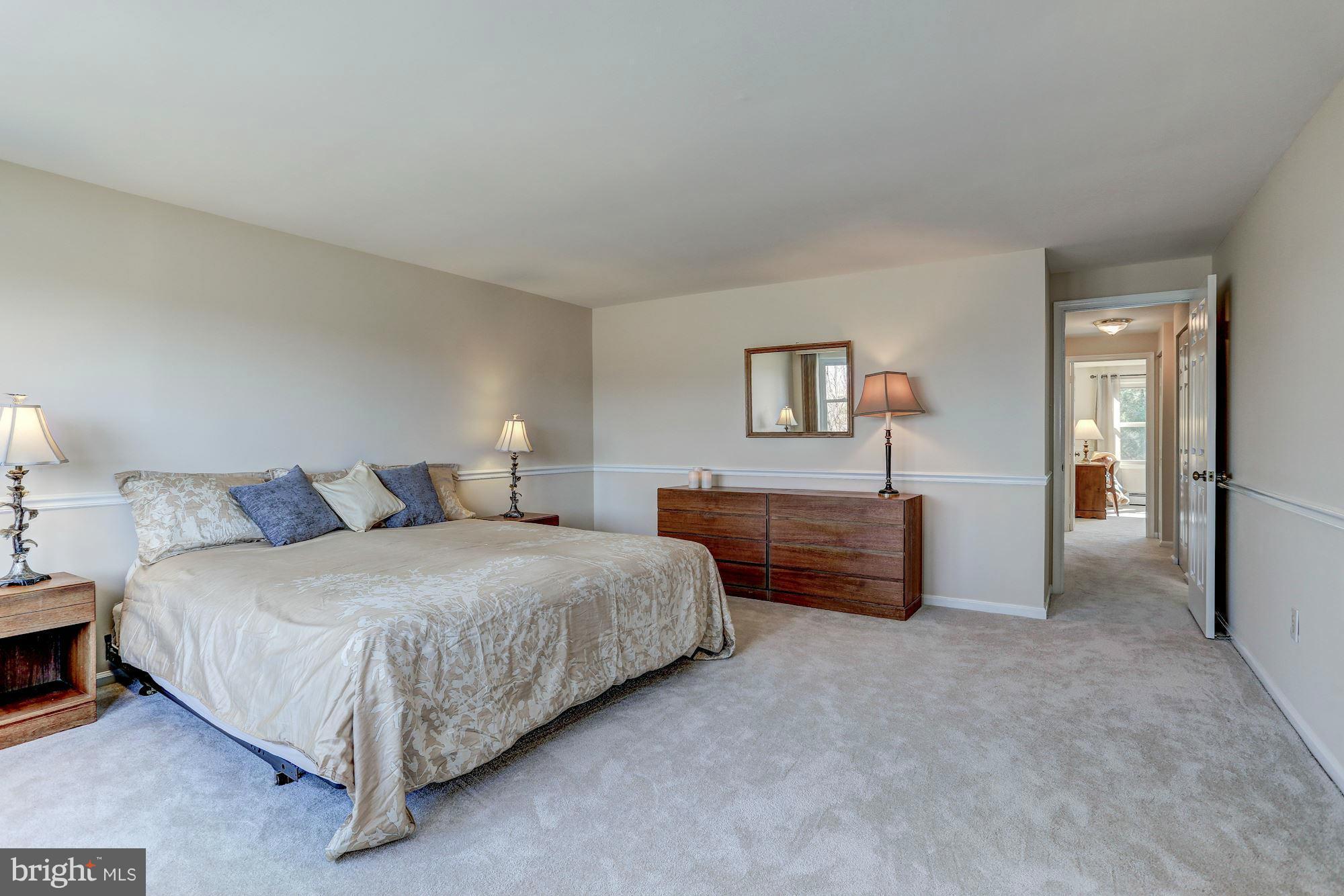 9424 Crest Hill Road Marshall, VA 20115 - Photo 13 of 30 Bedroom (Master)