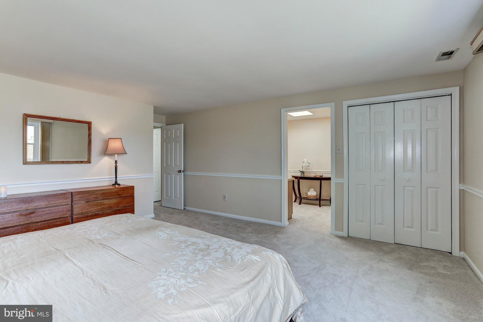 9424 Crest Hill Road Marshall, VA 20115 - Photo 14 of 30 Bedroom (Master)