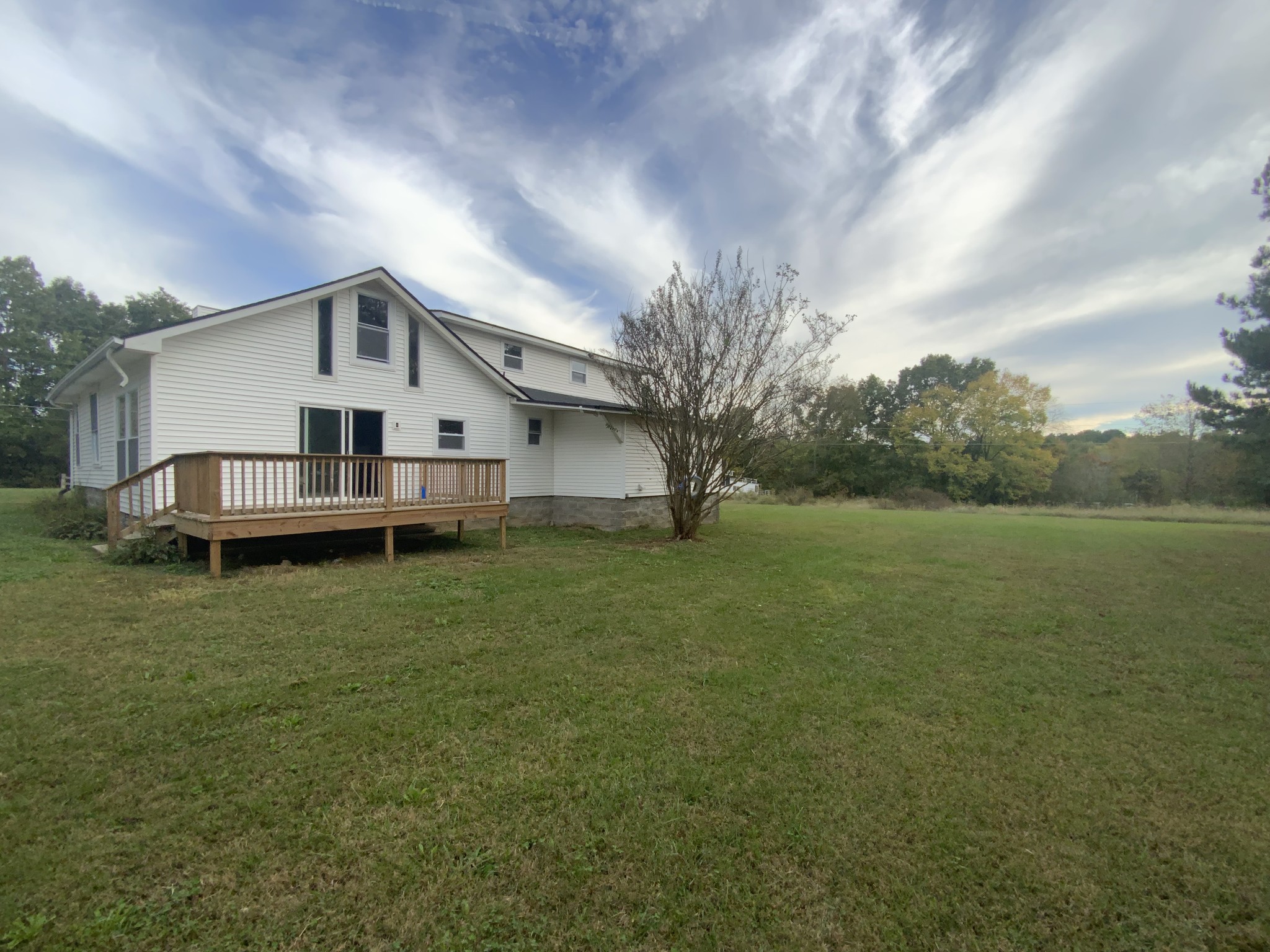 11065 New Cut Off Road Bon Aqua, TN 37025 - Photo 2 of 9
