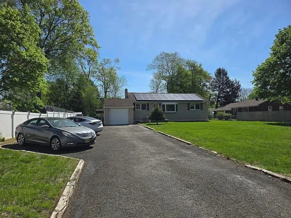 $670,000 | 21 Stanton Avenue, Piscataway, NJ 08854