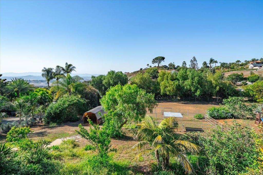 1960 Elevado Road Vista, CA 92084 - Photo 48 of 76