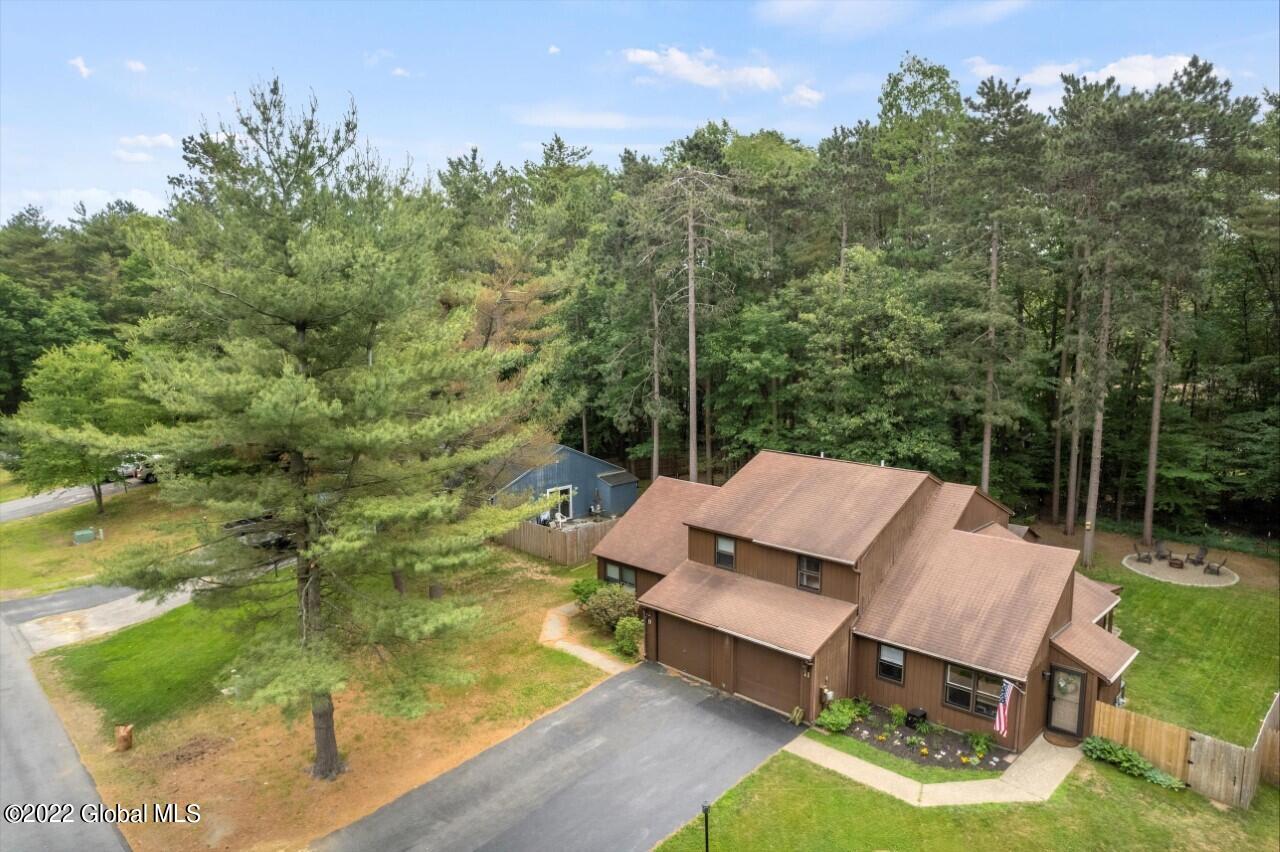 11 Wake Robin Road Malta, NY 12020 - Photo 28 of 29 front 4