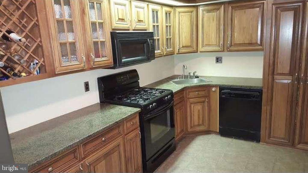 3595 A Brookview Road Philadelphia, PA 19154 - Photo 6 of 16 Gallery Image 6