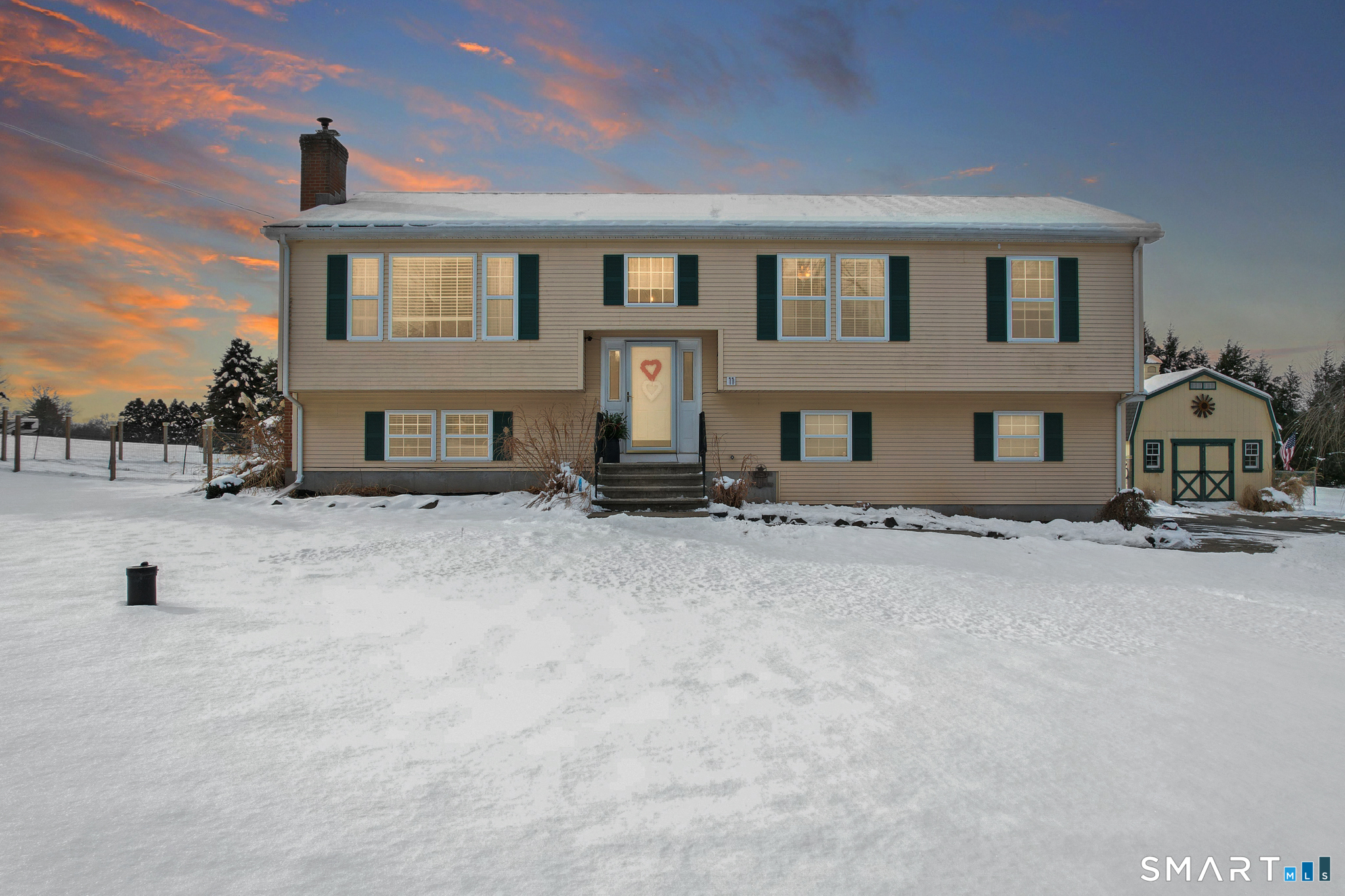 11 King Road Somers, CT 06071 - Photo 1 of 38