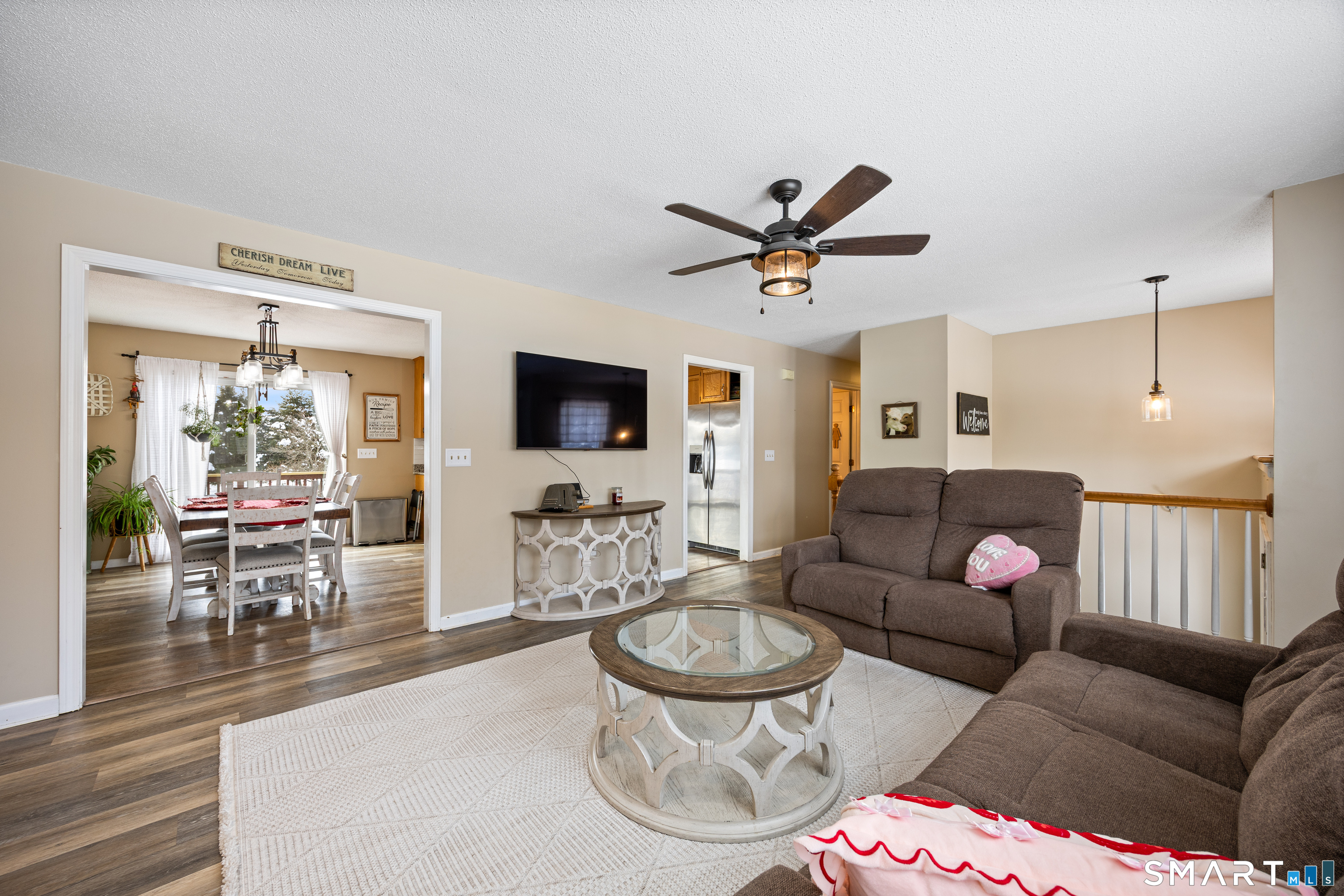 11 King Road Somers, CT 06071 - Photo 5 of 38