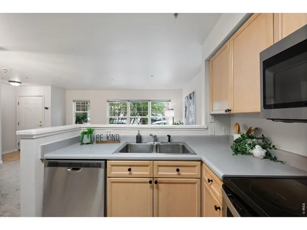 $370,000 | 1641 North Washington Street, Unit A, Denver, CO 80203