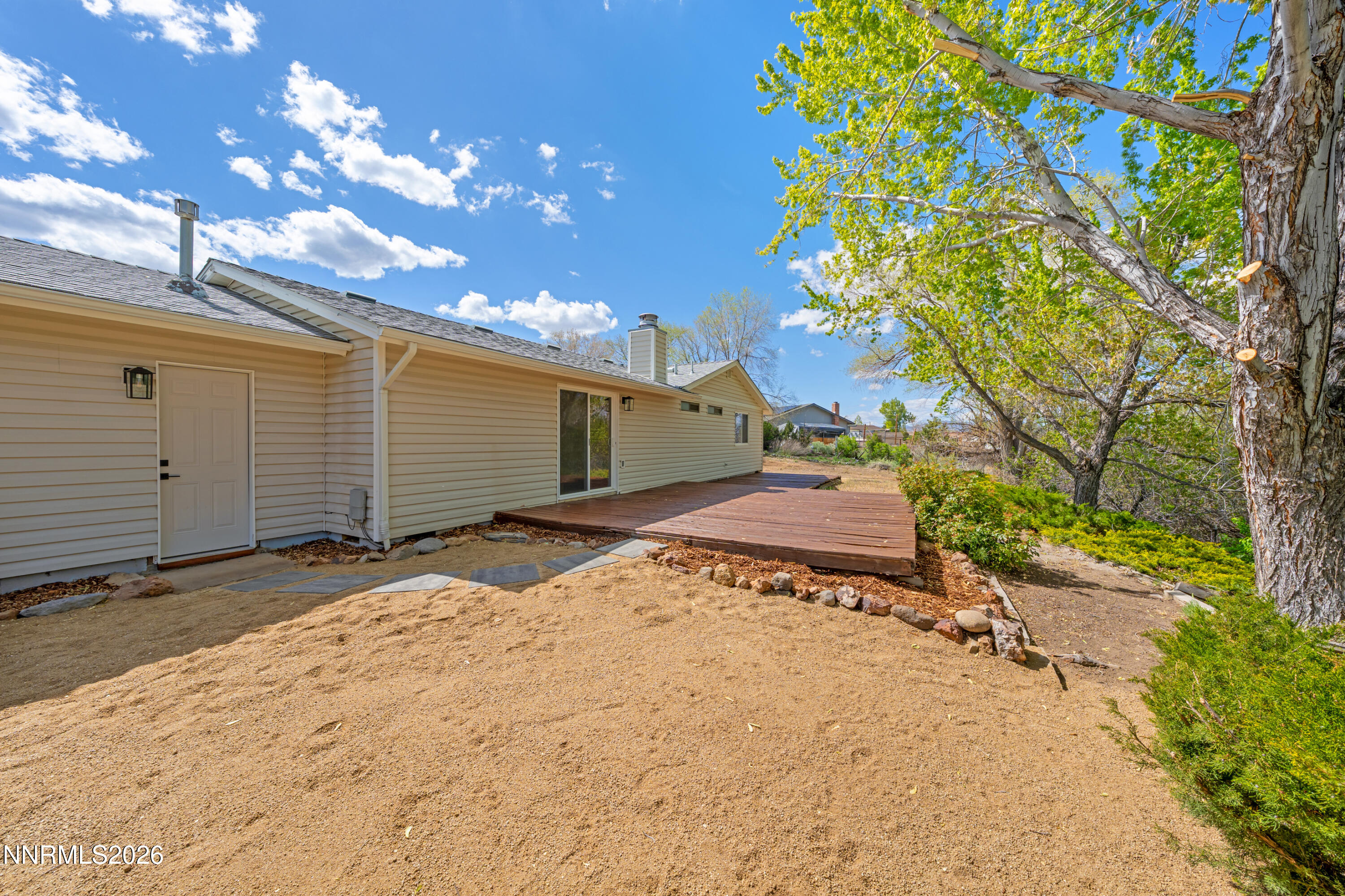 2240 Osceola Court Reno, NV 89506 - Photo 20 of 31 a backyard of a house