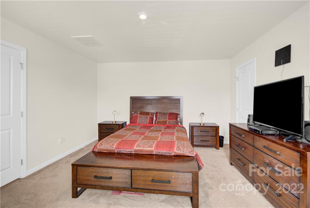 7415 Irwin Road, Unit 15 Charlotte, NC 28215 - Photo 17 of 32 Gallery Image 17